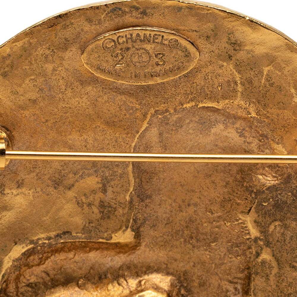 CHANEL Authentic Vintage Gold Logo Brooch - Picture 3 of 3